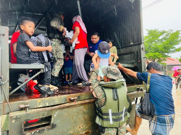 4,195 mangsa banjir dipindahkan