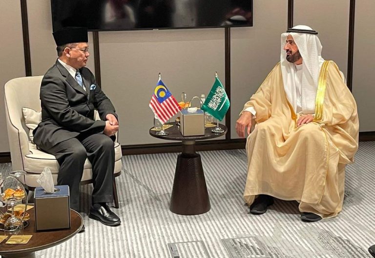 Malaysia minta Arab Saudi tambah kuota haji