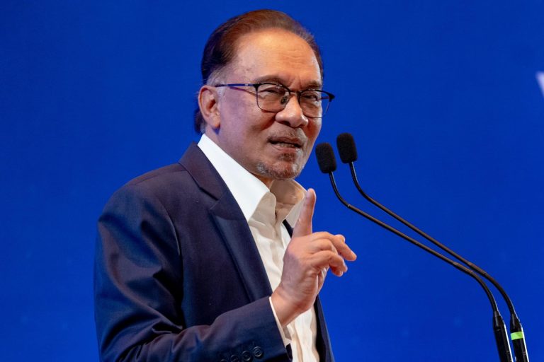 Kerajaan tidak tekan badan siasatan, kehakiman – Anwar