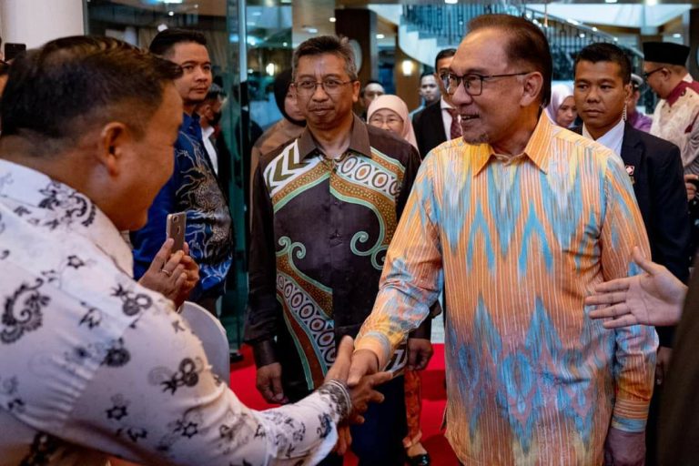 Dasar kerajaan terdahulu diteruskan selagi tak dibelenggu isu besar – PM