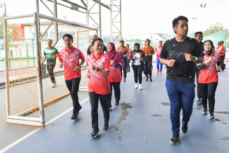 Hannah Yeoh ajak pimpinan KBS bersenam setiap Rabu