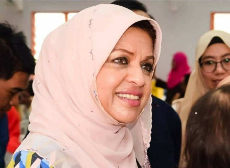 ‘Wanita Umno rindu, dambakan kepimpinan Shahrizat’