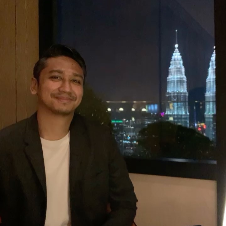 Suami Mira Filzah tanding Exco Pemuda Umno