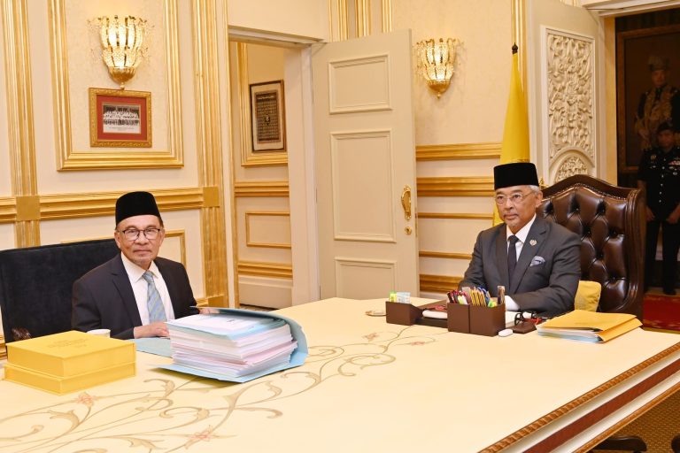 PM sembah maklum kepada Agong Belanjawan 2023