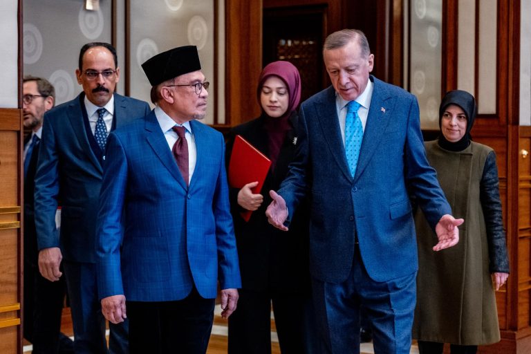 Anwar jumpa Erdagon, zahir solidariti kepada Turkiye