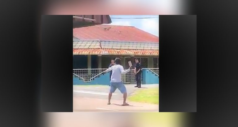 Lelaki amuk guna pisau potong daging ditangkap